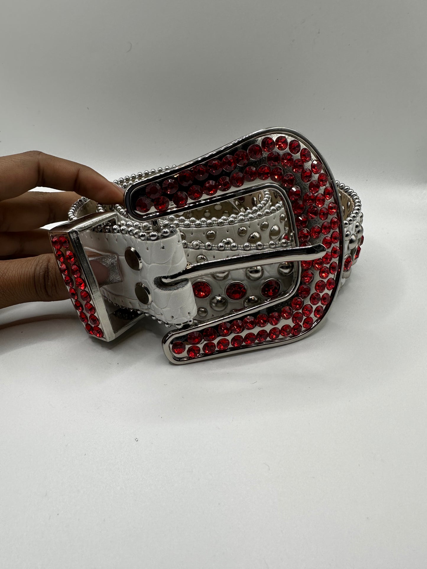 Discounted Infinity-White Red